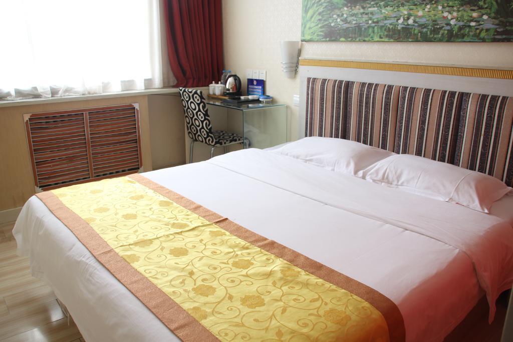 Super 8 Hotel Beijing Shijingshan Jiujiuyuan Pokój zdjęcie